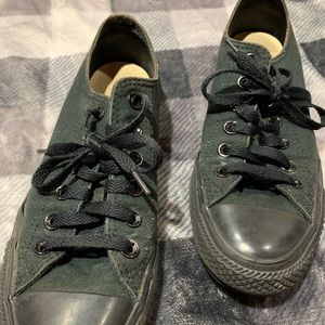 Black Converse